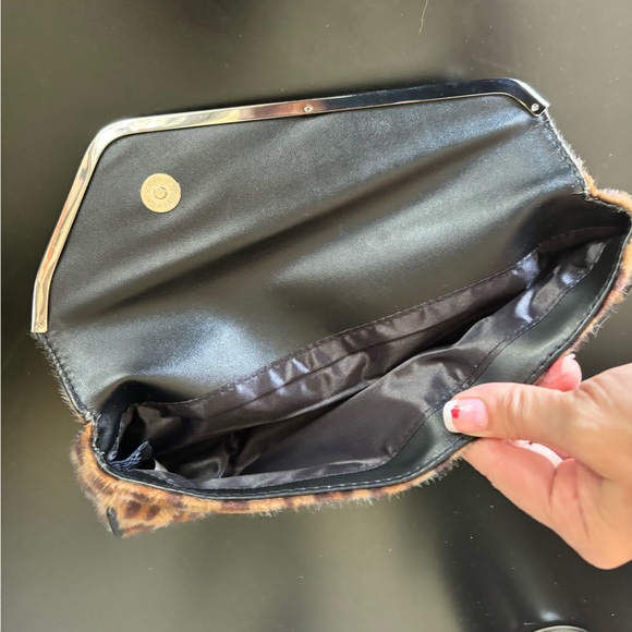 Sourpuss Faux Fur Leopard Clutch (no strap) with Snap Closure - Picture 4 of 7